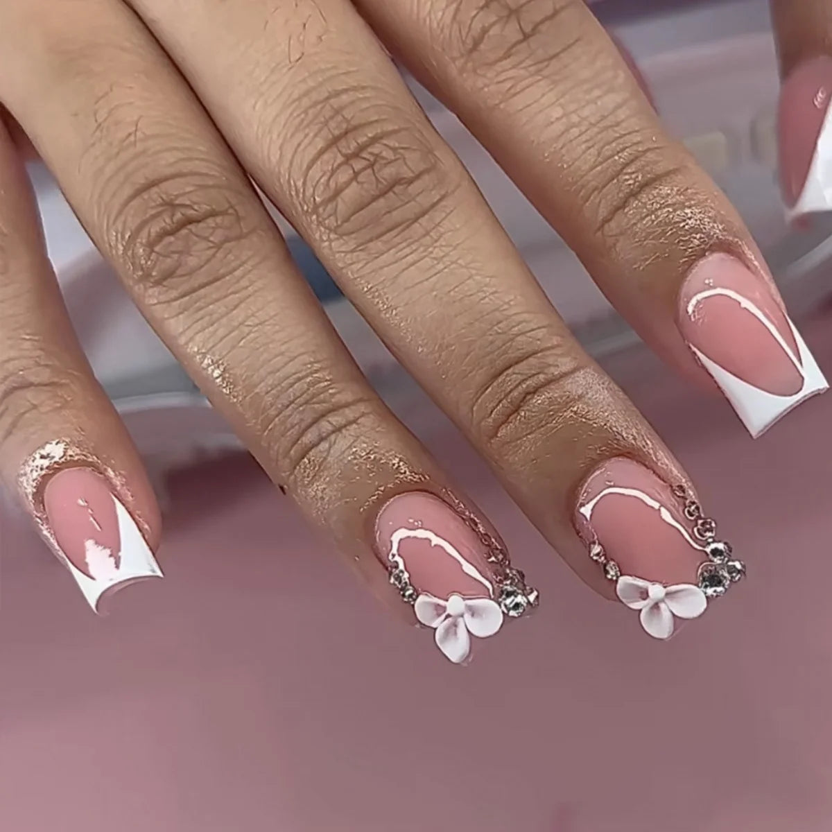 24pcs Mid-length Press on Nails Pink French Full Cover Flower Design Fake Nail Reusable Pearl False Nail with Jelly Glue Nails